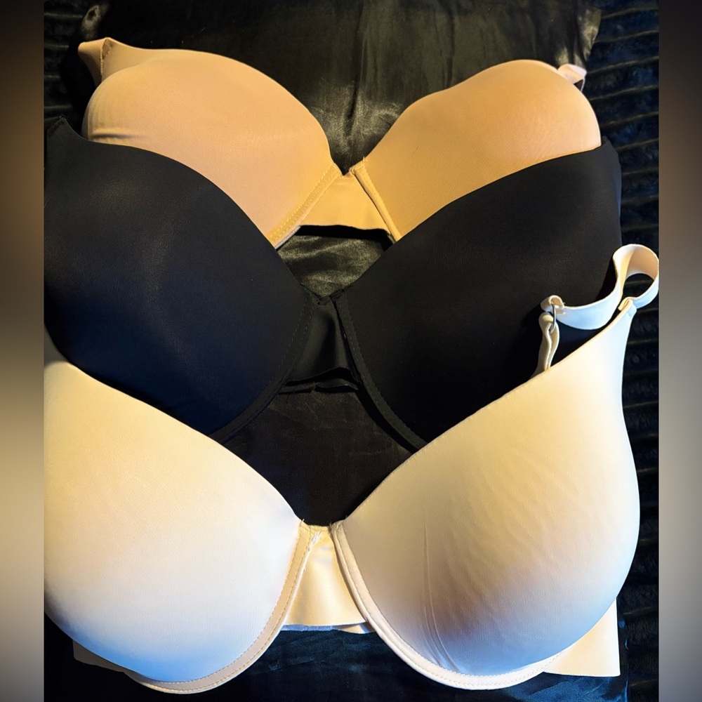 Three size 42 D Bra’s